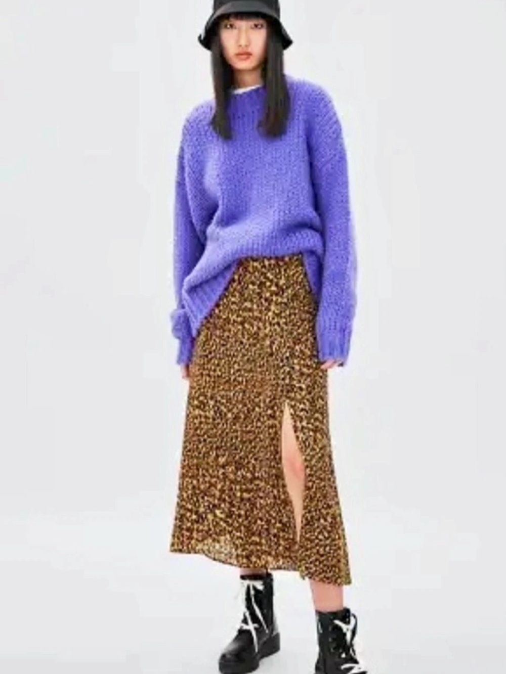 Zara Leopard Print Midi Skirt with Side Slit size Small